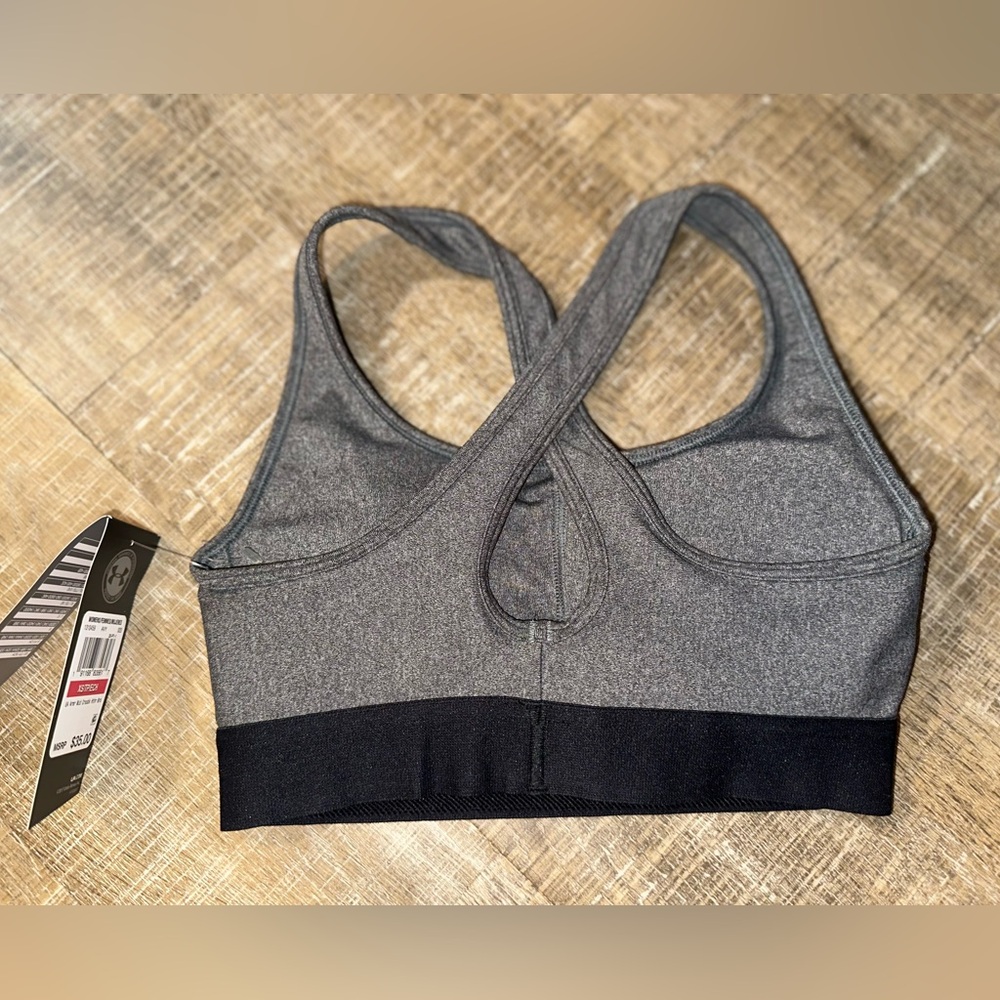 NWT Under Armour (XS) Brand New Black & Grey Medium Support Sports Bra - Picture 5 of 6